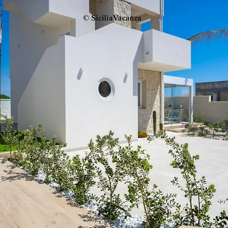 Vela Bianca Apartments Holiday home *